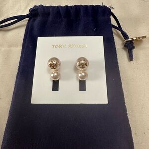 Tory Burch Evie Logo Double Pearl Earrings